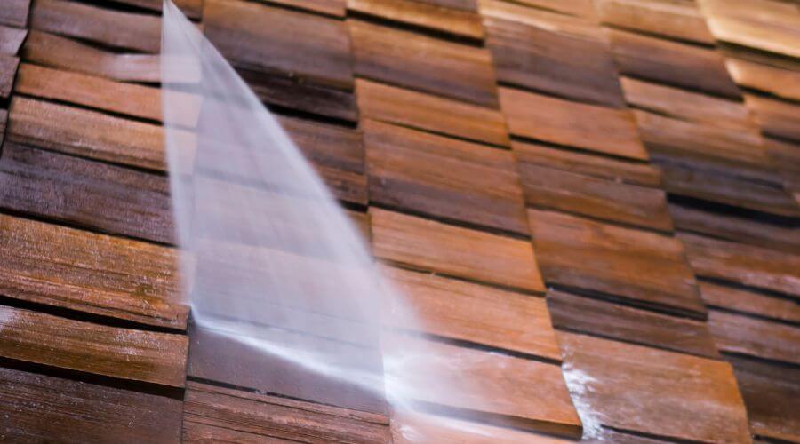 Professional gutter cleaning in Brothers, OR